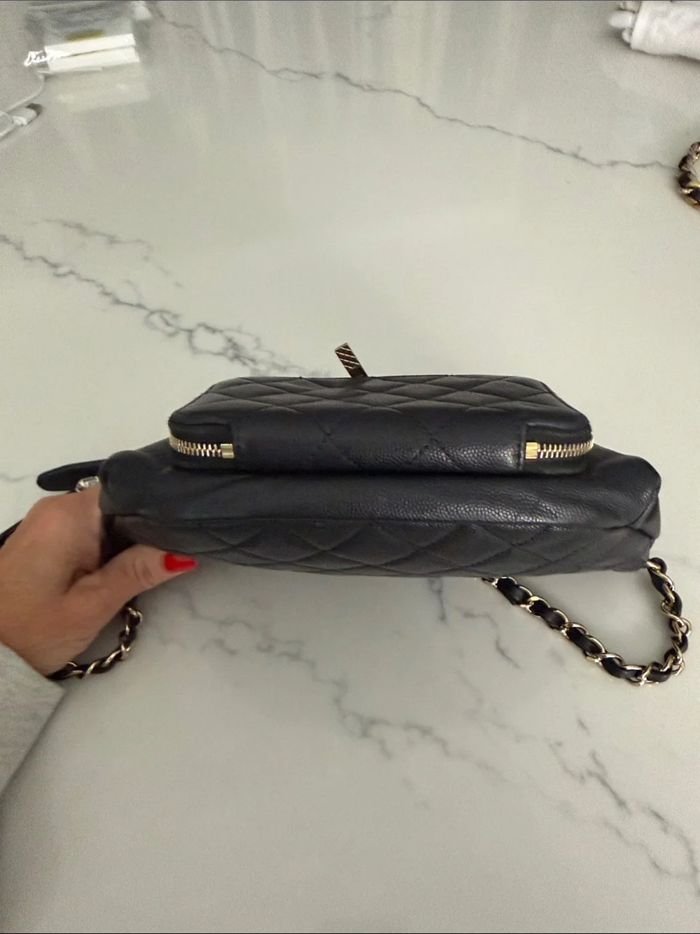 Chanel business Affinity caviar leather waist bag/ crossbody/ shoulder bag